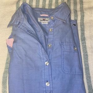 Vineyard Vines poppy pullover shirt!